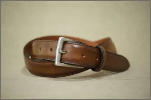 ライトブラウンのベルト