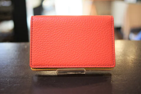 レッドの名刺入れ